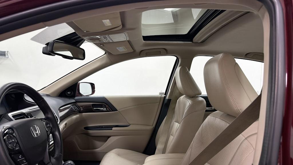 Thumbnail: 2017 Honda Accord - 29