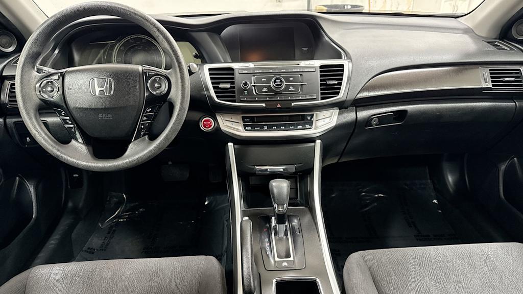 2015 Honda Accord Base 13