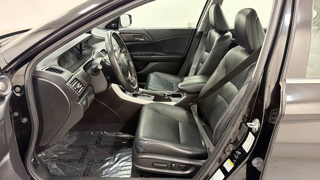 Thumbnail: 2015 Honda Accord - 9