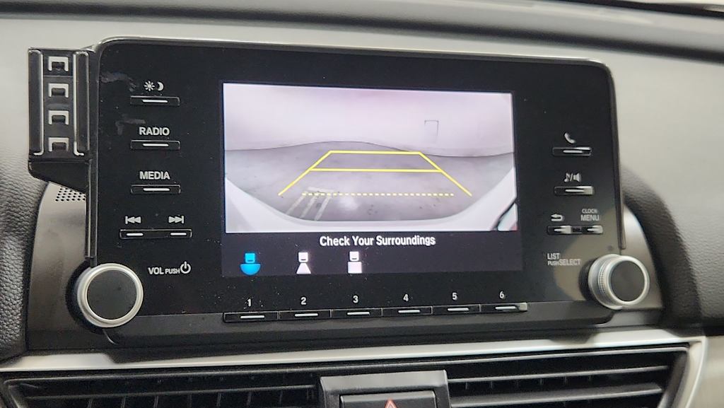 Thumbnail: 2018 Honda Accord - 27