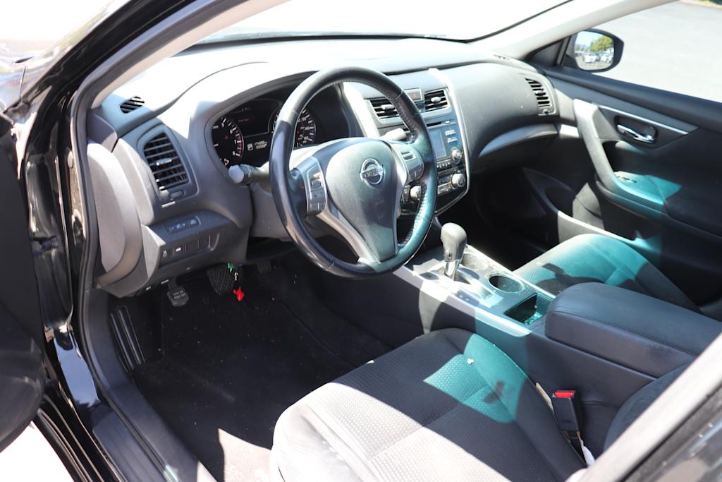 Thumbnail: 2015 Nissan Altima - 2