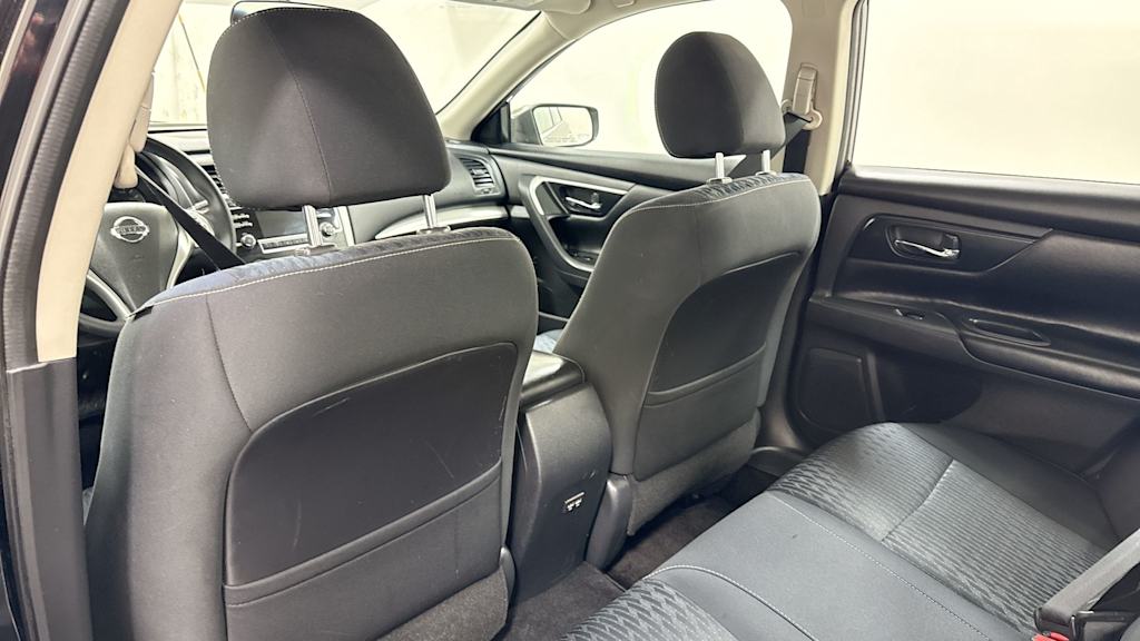 2018 Nissan Altima S 29