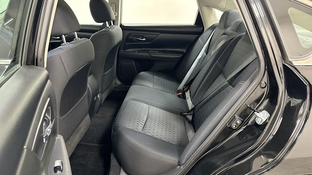 2018 Nissan Altima S 11
