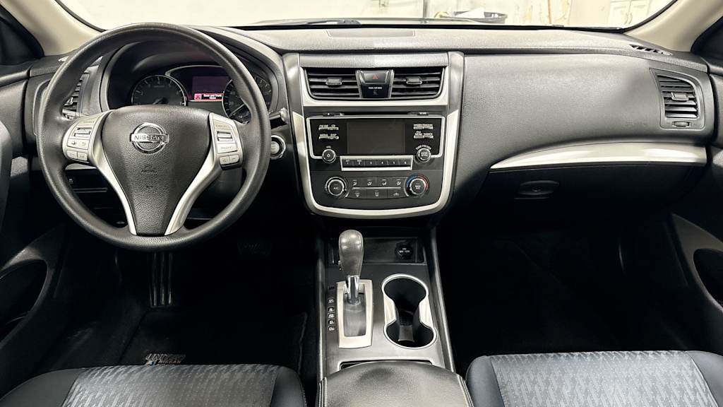2018 Nissan Altima S 12