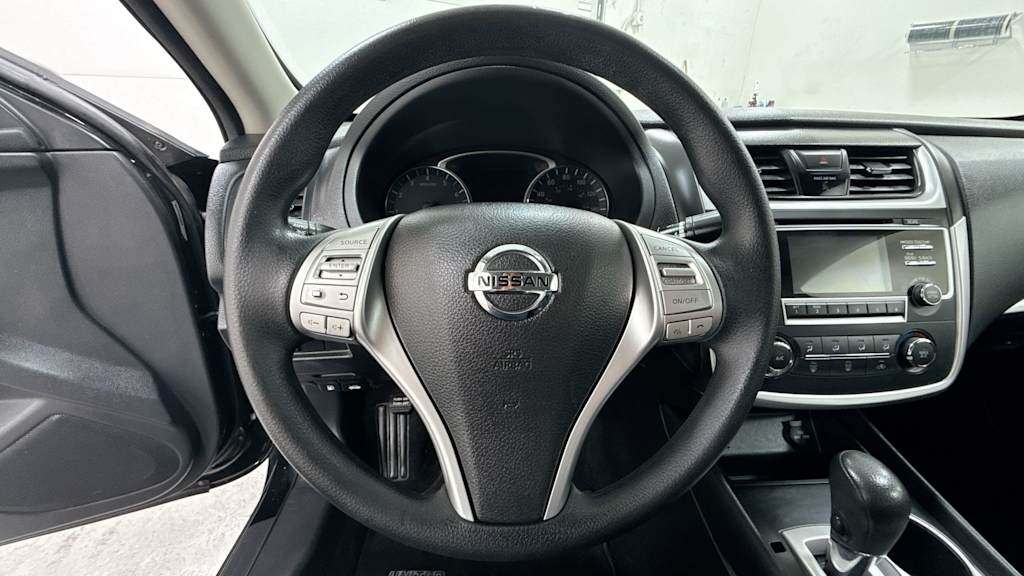 2018 Nissan Altima S 8