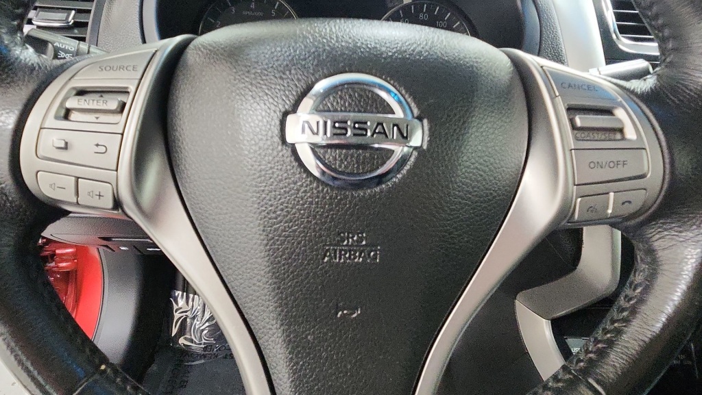 2015 Nissan Altima SV 25