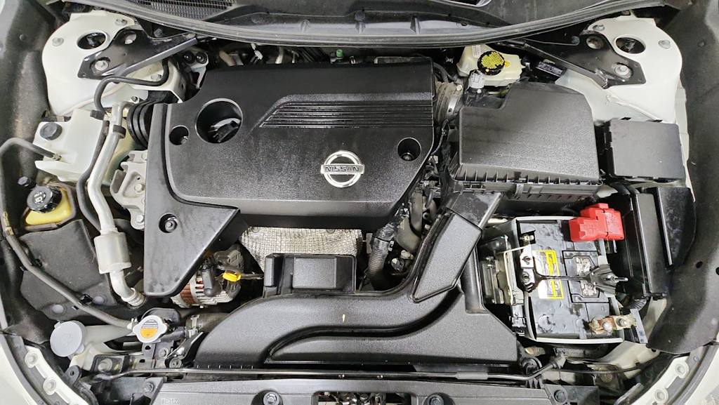 Thumbnail: 2015 Nissan Altima - 7