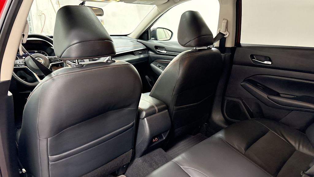 2019 Nissan Altima SR 30