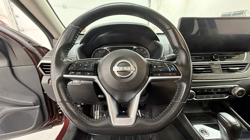 Thumbnail: 2024 Nissan Altima - 8