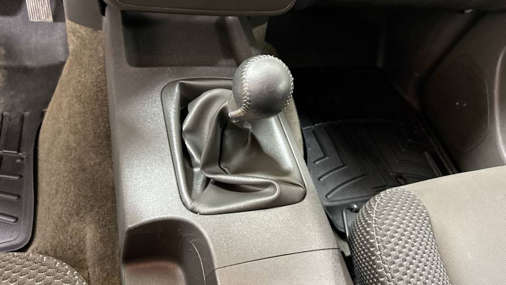 2013 Nissan Frontier PRO-4X 15
