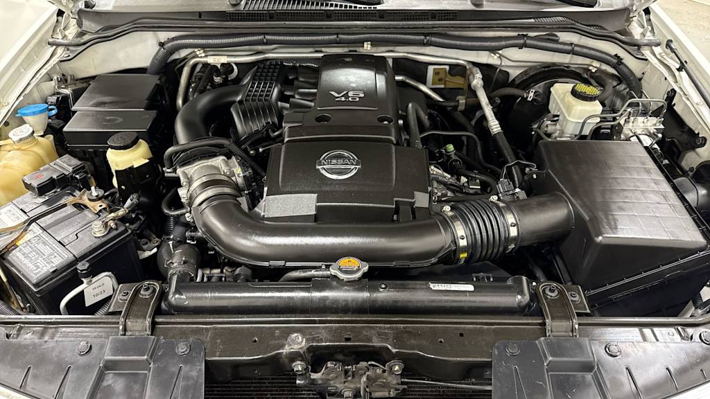 2013 Nissan Frontier PRO-4X 8