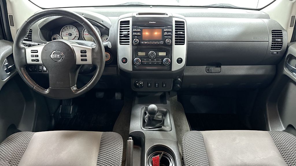 2013 Nissan Frontier PRO-4X 13