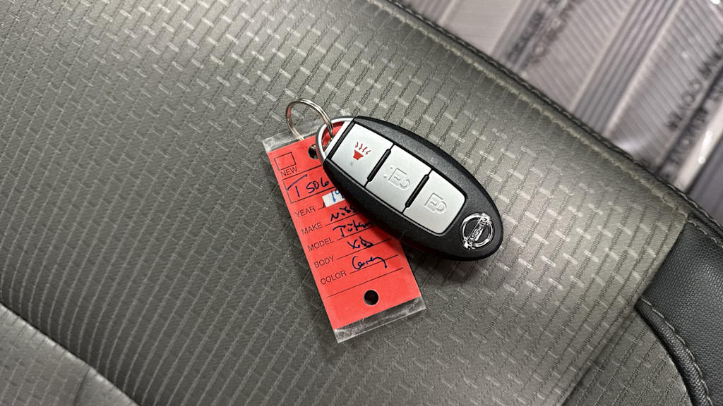 Thumbnail: 2019 Nissan Titan - 16