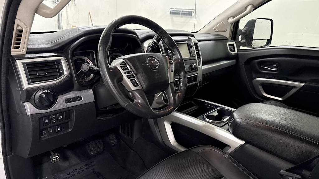 Thumbnail: 2017 Nissan Titan - 2