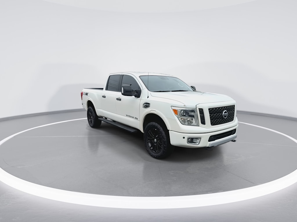 Thumbnail: 2017 Nissan Titan - 5