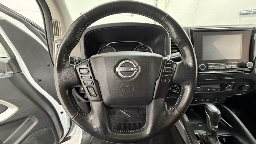 Thumbnail: 2022 Nissan Frontier - 9