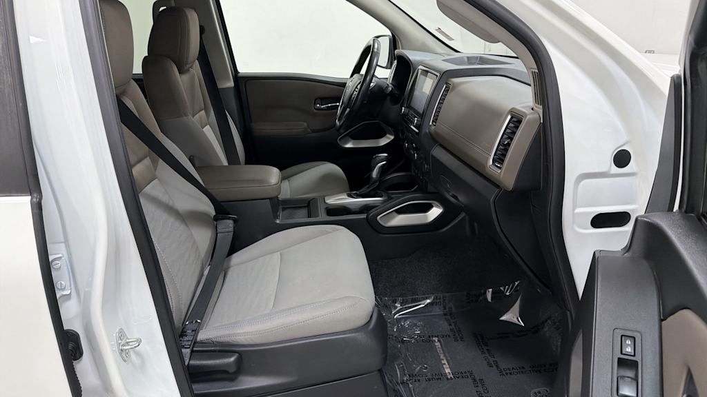 Thumbnail: 2022 Nissan Frontier - 30