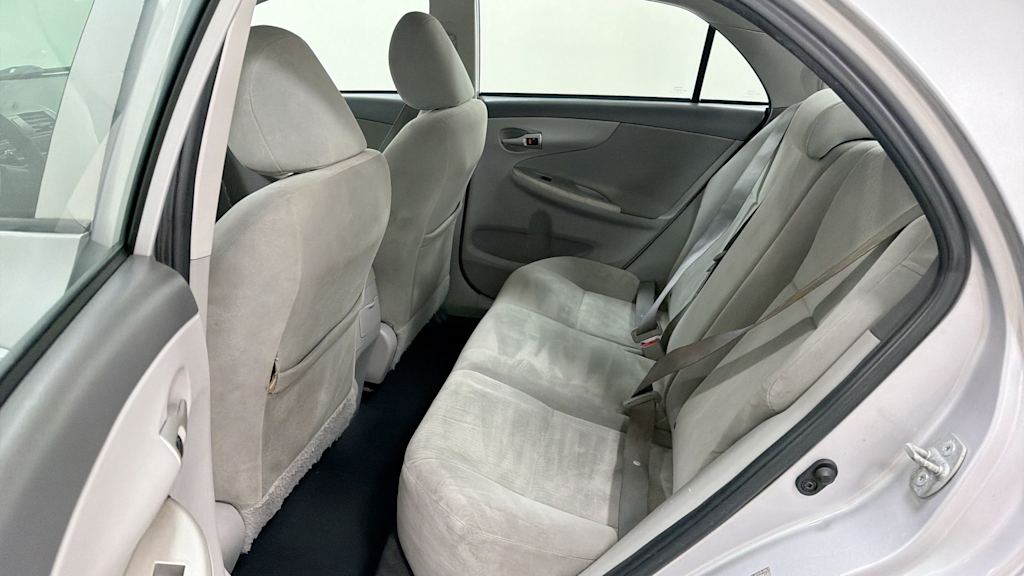 Thumbnail: 2010 Toyota Corolla - 12