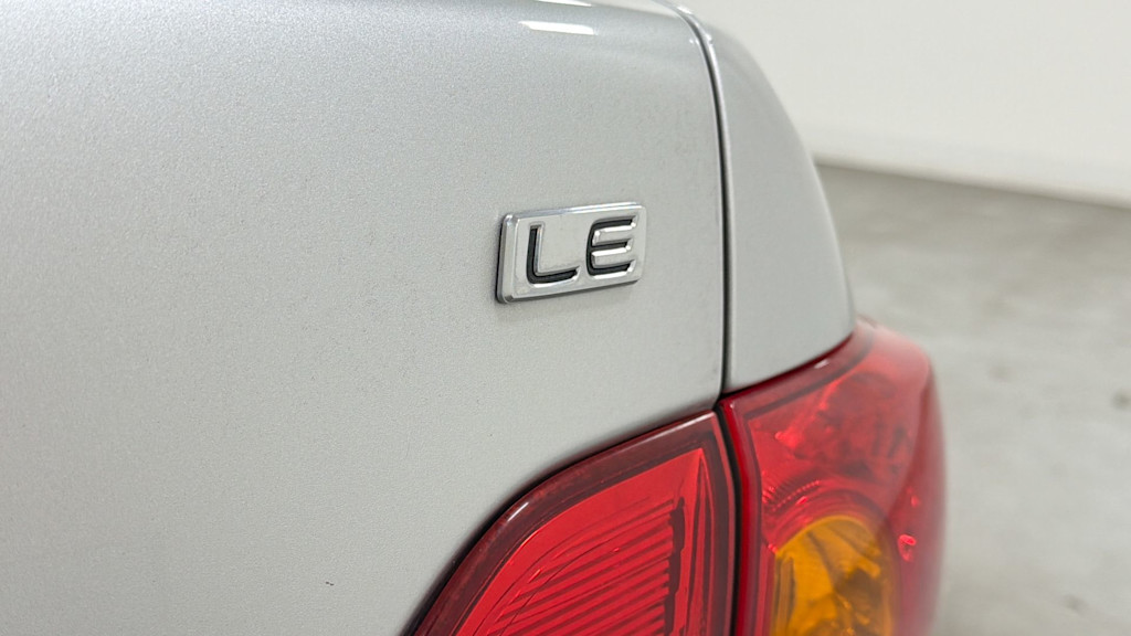 Thumbnail: 2010 Toyota Corolla - 6