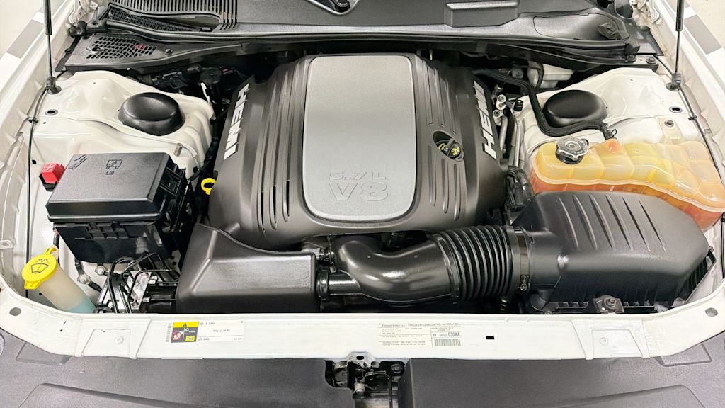 Thumbnail: 2013 Dodge Challenger - 9