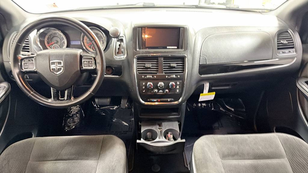 Thumbnail: 2017 Dodge Grand Caravan - 14