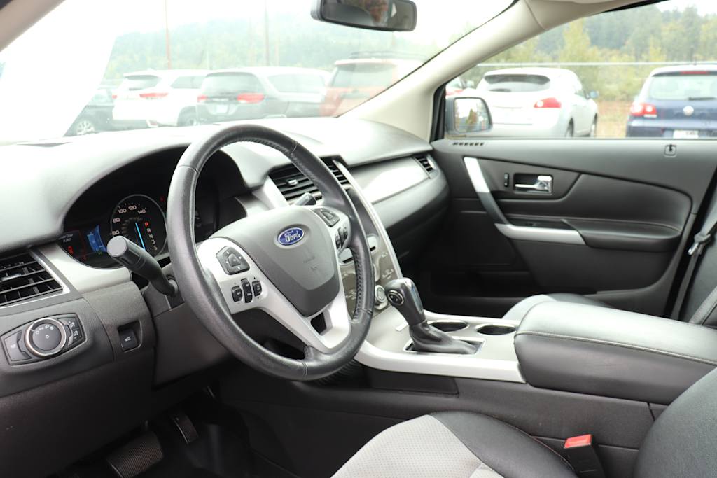 Thumbnail: 2014 Ford Edge - 2