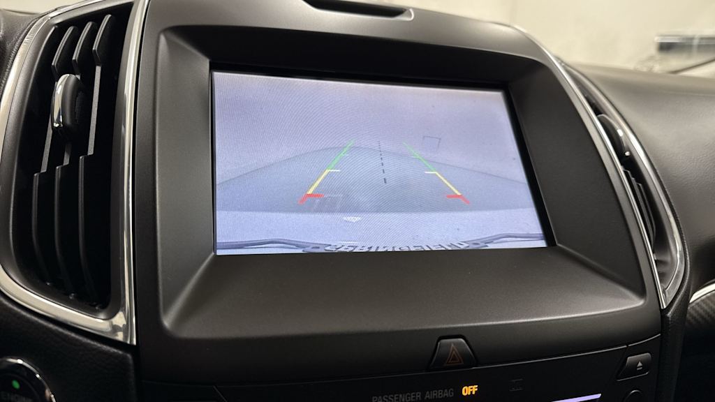 Thumbnail: 2018 Ford Edge - 28