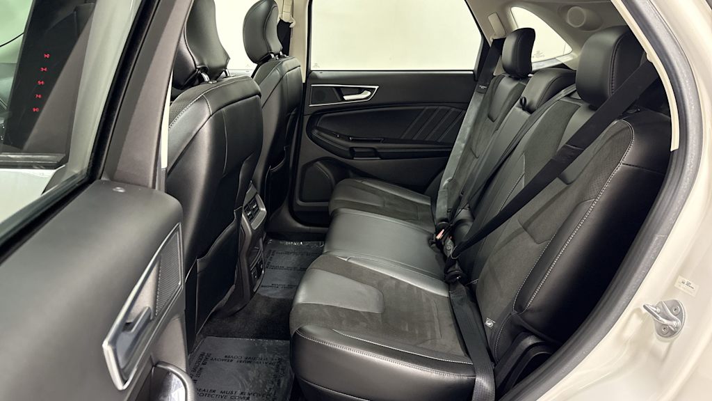 Thumbnail: 2018 Ford Edge - 12