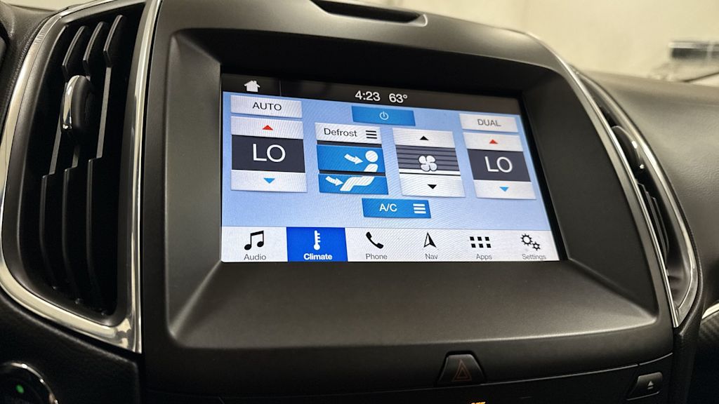 Thumbnail: 2018 Ford Edge - 30