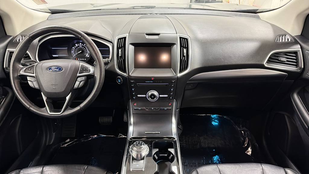 Thumbnail: 2019 Ford Edge - 14