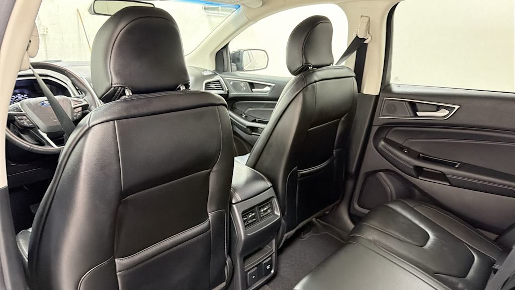 Thumbnail: 2019 Ford Edge - 29