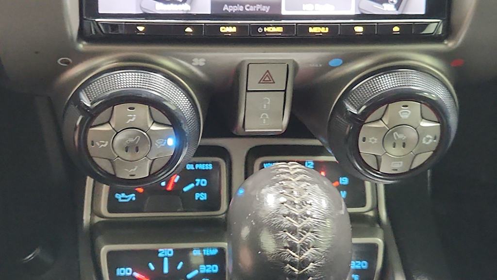 Thumbnail: 2014 Chevrolet Camaro - 14