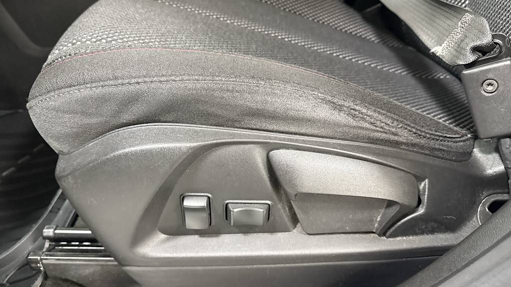 Thumbnail: 2017 GMC Terrain - 25