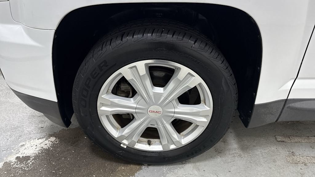 Thumbnail: 2017 GMC Terrain - 8