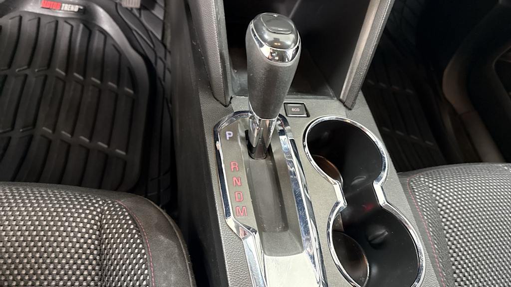 Thumbnail: 2017 GMC Terrain - 16