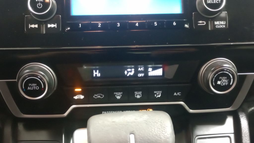 2019 Honda CR-V LX 27