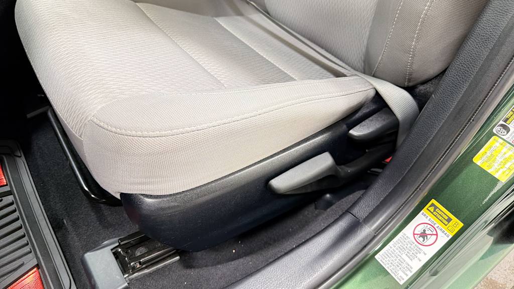 Thumbnail: 2014 Toyota Corolla - 25
