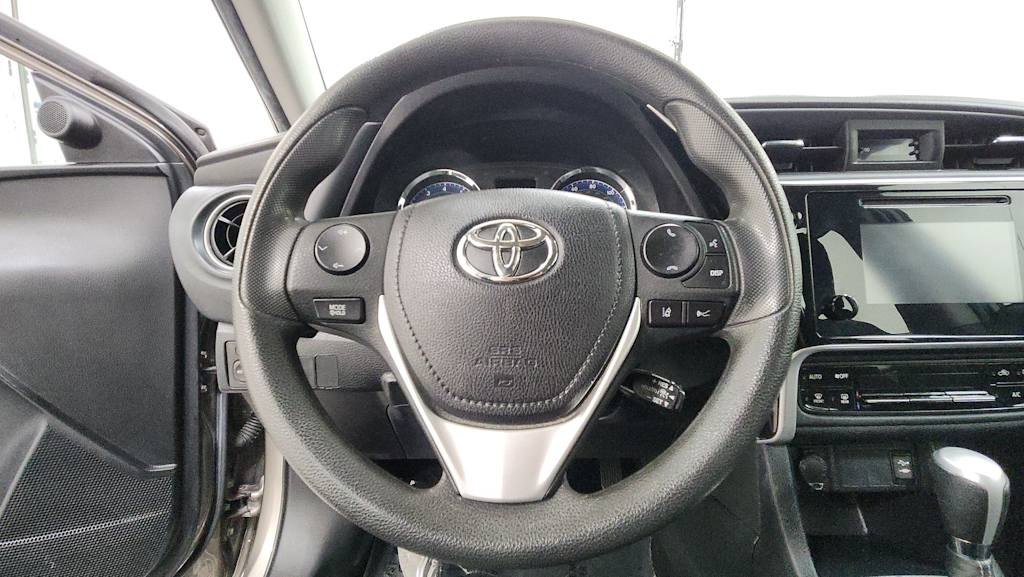 Thumbnail: 2018 Toyota Corolla - 9