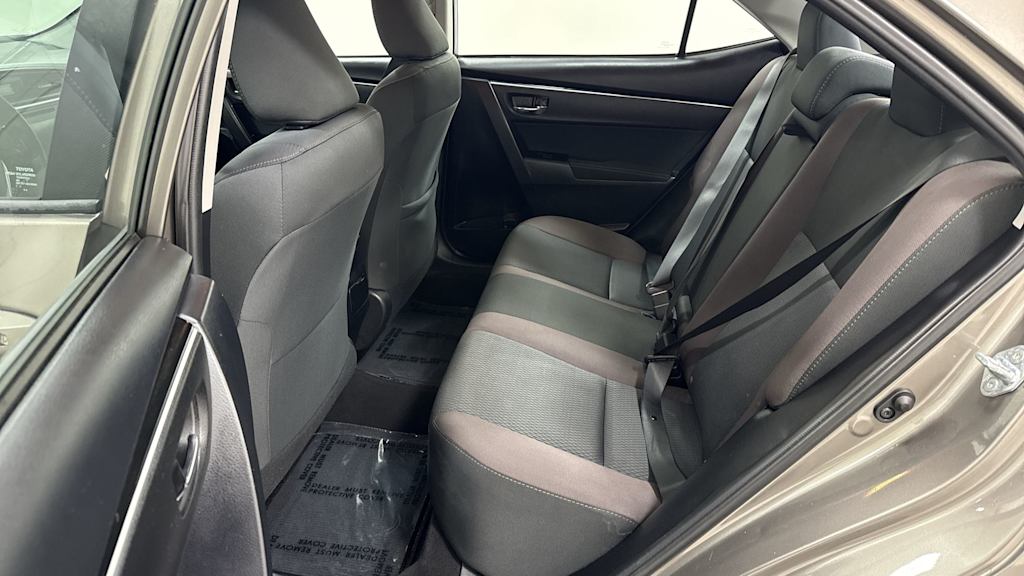 Thumbnail: 2017 Toyota Corolla - 13