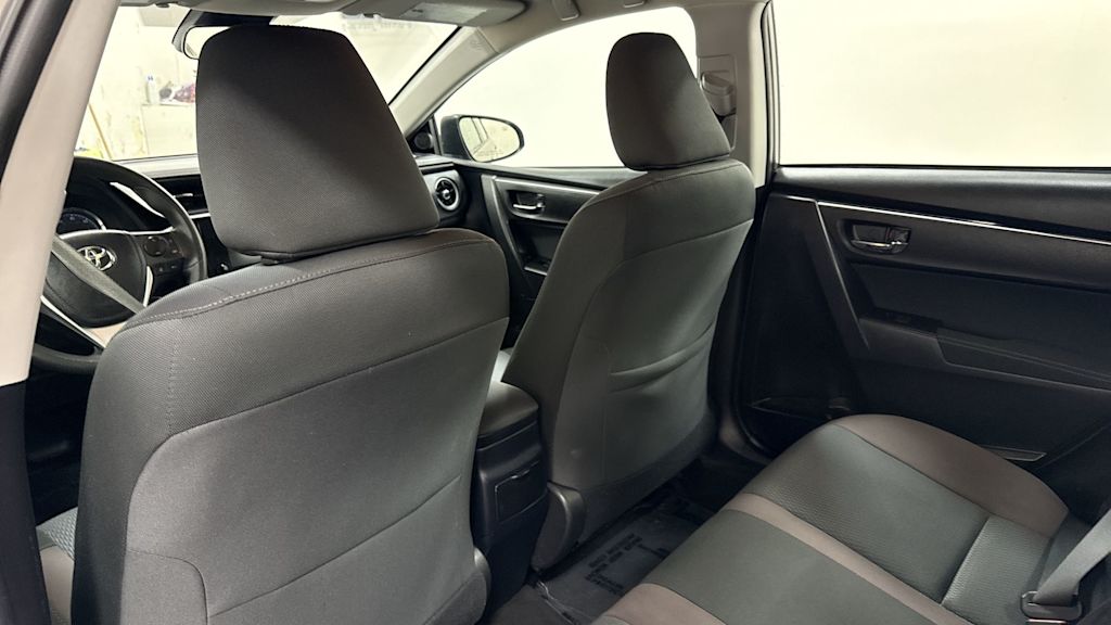 Thumbnail: 2017 Toyota Corolla - 30