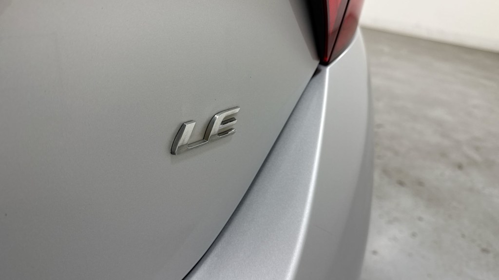 Thumbnail: 2014 Toyota Corolla - 6