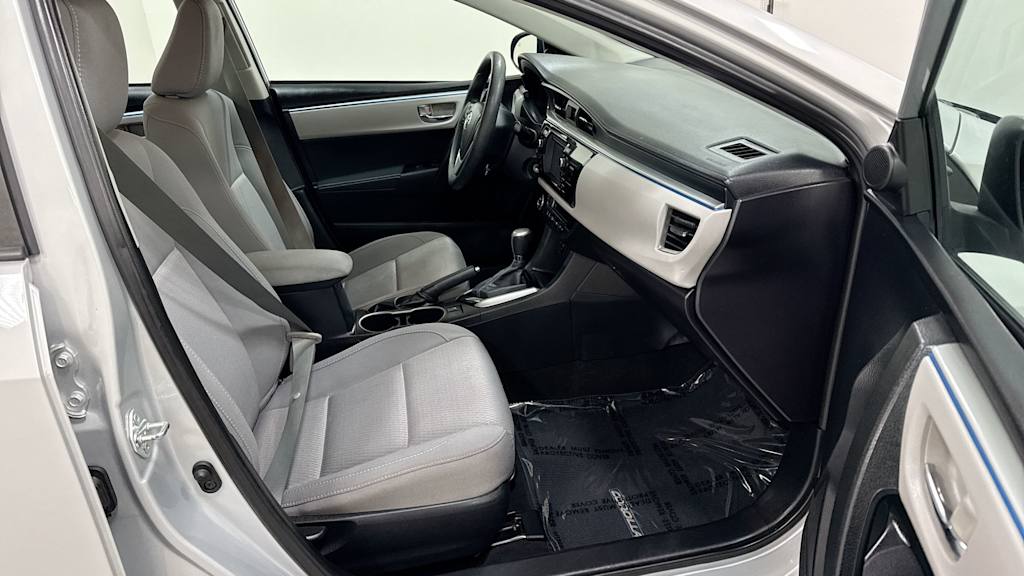 Thumbnail: 2014 Toyota Corolla - 30
