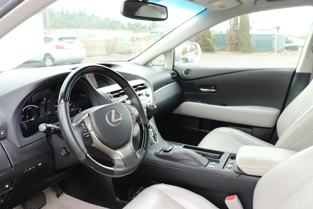 Thumbnail: 2015 Lexus RX - 2