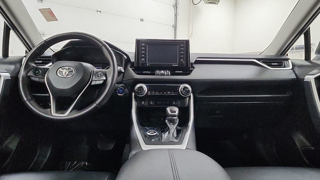 Thumbnail: 2022 Toyota RAV4 - 12