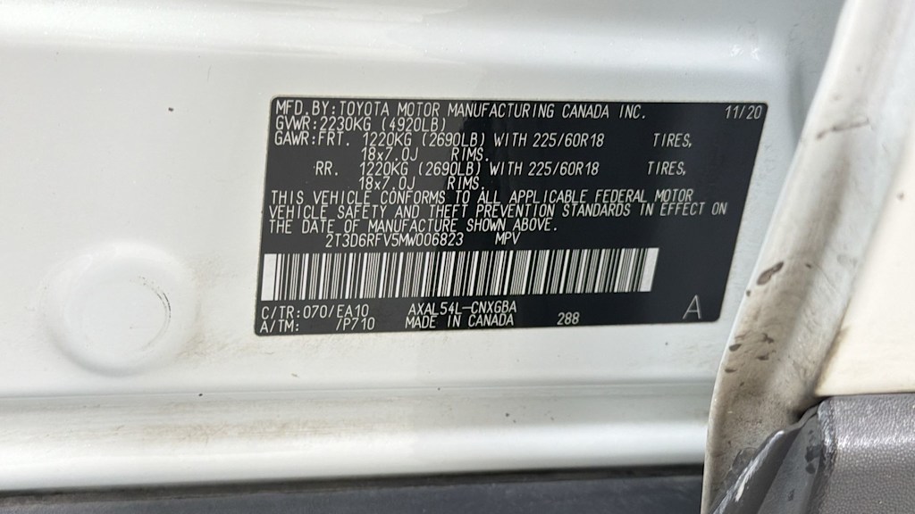 Thumbnail: 2021 Toyota RAV4 - 20