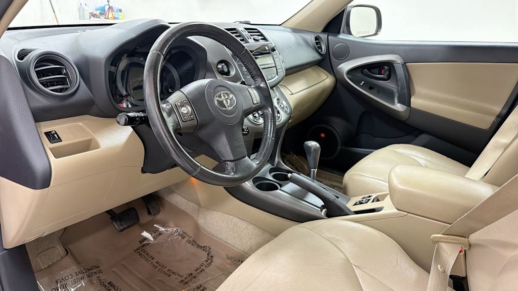 Thumbnail: 2011 Toyota RAV4 - 2