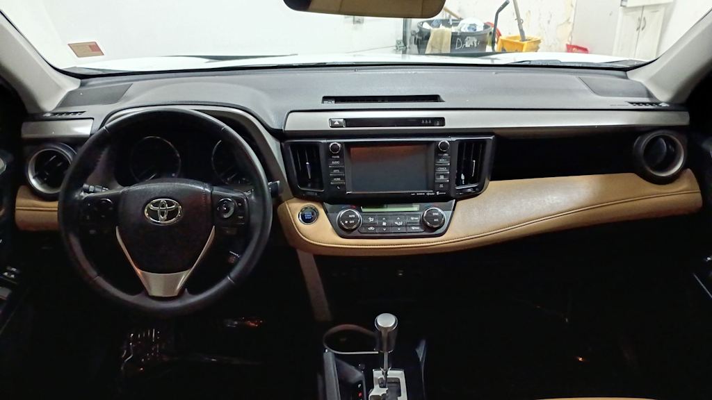 Thumbnail: 2018 Toyota RAV4 - 13