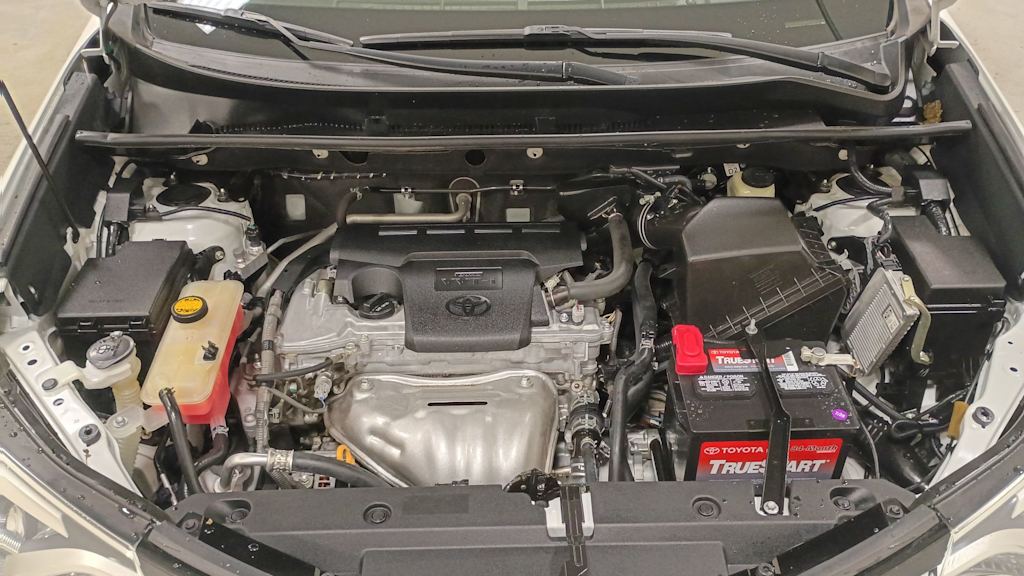 Thumbnail: 2018 Toyota RAV4 - 8