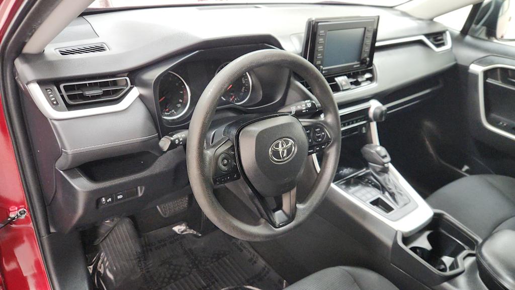 Thumbnail: 2020 Toyota RAV4 - 2
