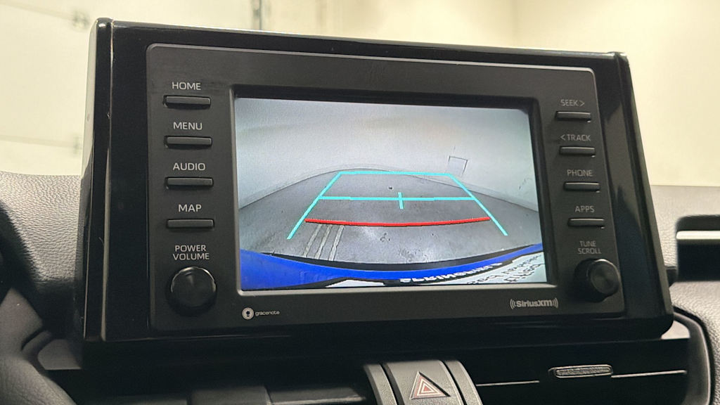 Thumbnail: 2020 Toyota RAV4 - 27